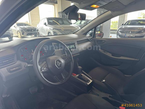 YKTCAR AUTOGROSS'DAN 2023 CLIO JOY 37.526 KM'DE