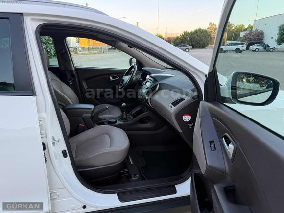2013 MODEL 49 BİNDE HATASIZ BOYASIZ HYUNDAİ İX35 ELİTE.