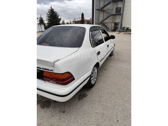 Sahibinden Toyota Corolla 1.6 XEi 1995 Model 