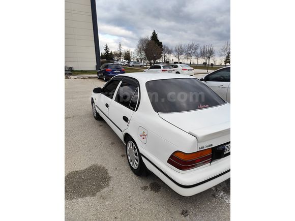 Sahibinden Toyota Corolla 1.6 XEi 1995 Model 