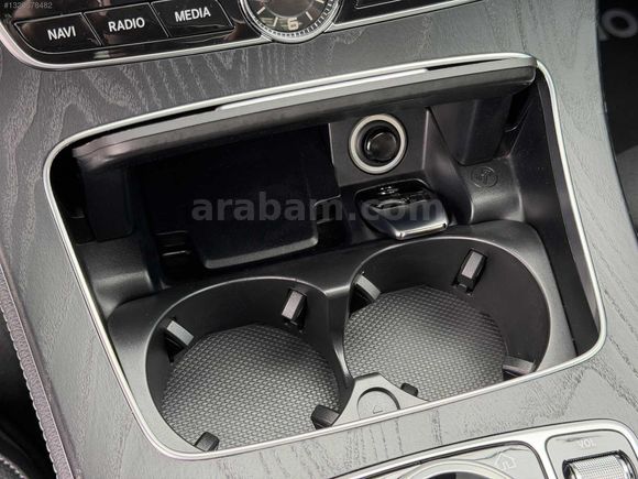 Auto Velux Boyasız 2018 Mercedes E 180 Amg-Command-48.000 Km