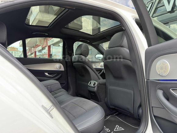 Auto Velux Boyasız 2018 Mercedes E 180 Amg-Command-48.000 Km
