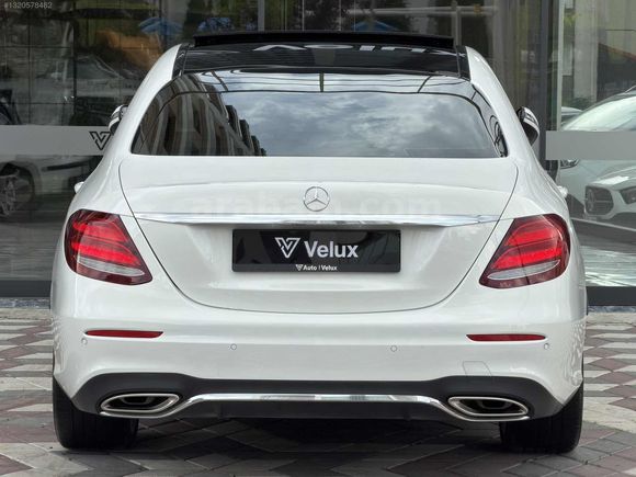 Auto Velux Boyasız 2018 Mercedes E 180 Amg-Command-48.000 Km