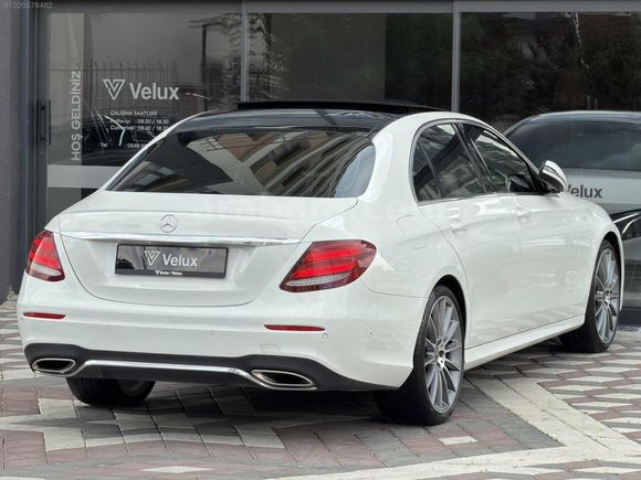Auto Velux Boyasız 2018 Mercedes E 180 Amg-Command-48.000 Km