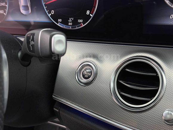 Auto Velux Boyasız 2018 Mercedes E 180 Amg-Command-48.000 Km