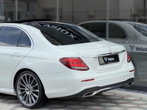 Auto Velux Boyasız 2018 Mercedes E 180 Amg-Command-48.000 Km