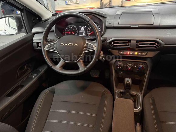 2023 49 BINDE 1.0 TCE OTOMATİK ESSENTİAL EMSALSİZ TEMİZLİKTE