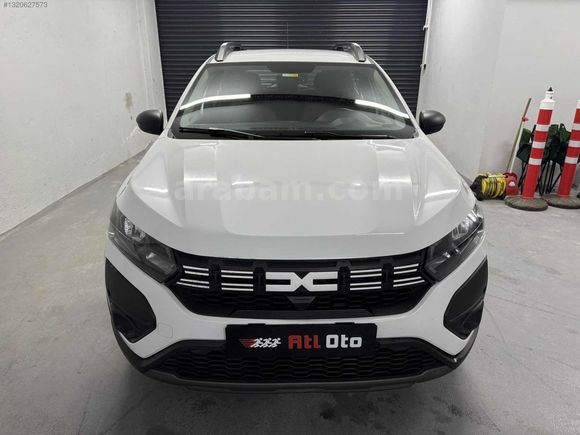 2023 49 BINDE 1.0 TCE OTOMATİK ESSENTİAL EMSALSİZ TEMİZLİKTE