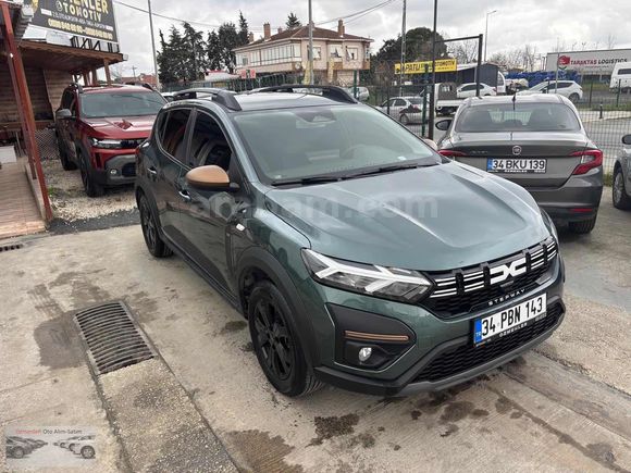 ÖZMENLER'DEN 2025 DACİA SANDERO STEPWAY EXTREME HATASIZ