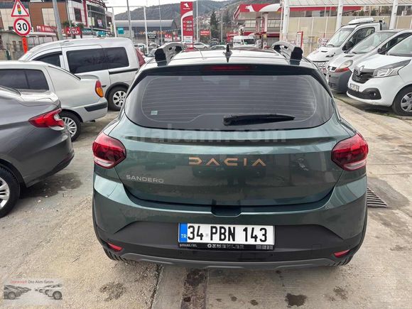 ÖZMENLER'DEN 2025 DACİA SANDERO STEPWAY EXTREME HATASIZ
