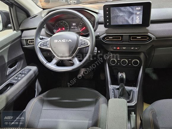 ASF Renault'tan 2024 Stepway Sunroof Expression Orj-TakasDesteği