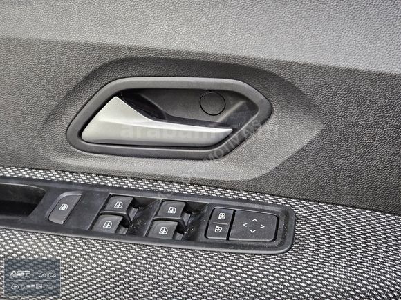 ASF Renault'tan 2024 Stepway Sunroof Expression Orj-TakasDesteği
