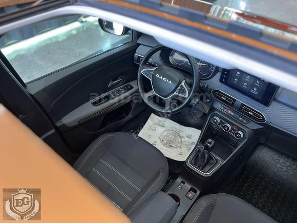 8.000KM+HATASIZ+SUNROOF+ELK.ELFREN+DİJİTAL+TABLETEKRN+ŞERİTTAKİP