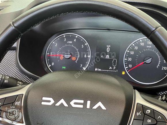 8.000KM+HATASIZ+SUNROOF+ELK.ELFREN+DİJİTAL+TABLETEKRN+ŞERİTTAKİP