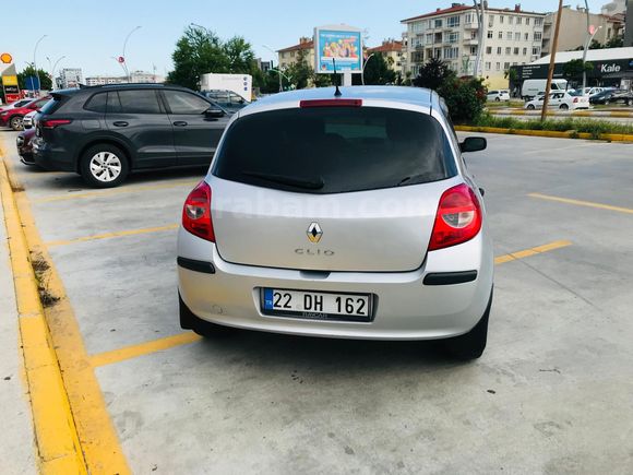 Sahibinden Renault Clio 1.2 Extreme 2009 Model  180.000 km Gri