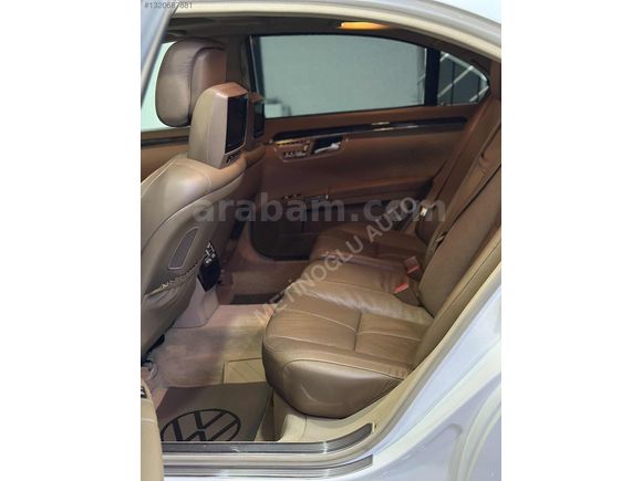 2009 MD. MERCEDES-BENZ S320 CDI