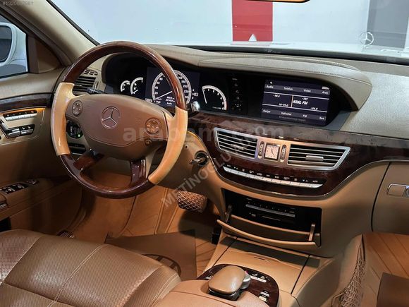 2009 MD. MERCEDES-BENZ S320 CDI