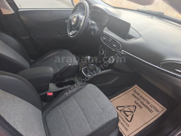 FIAT EGEA CROSS 1.4 FIRE LOUNGE 95 HP