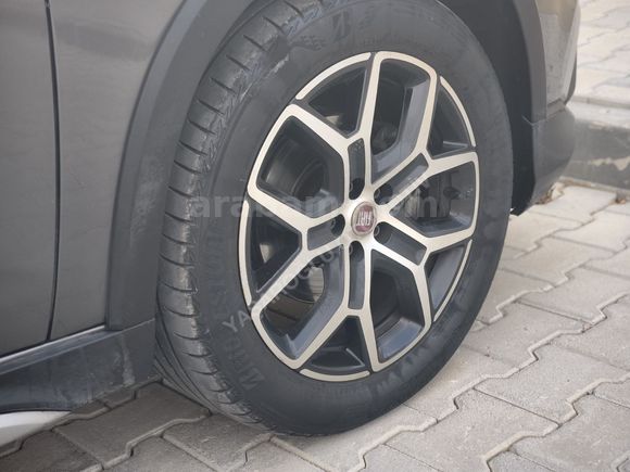 FIAT EGEA CROSS 1.4 FIRE LOUNGE 95 HP