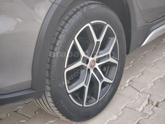 FIAT EGEA CROSS 1.4 FIRE LOUNGE 95 HP