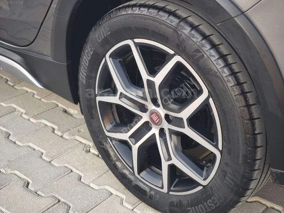 FIAT EGEA CROSS 1.4 FIRE LOUNGE 95 HP