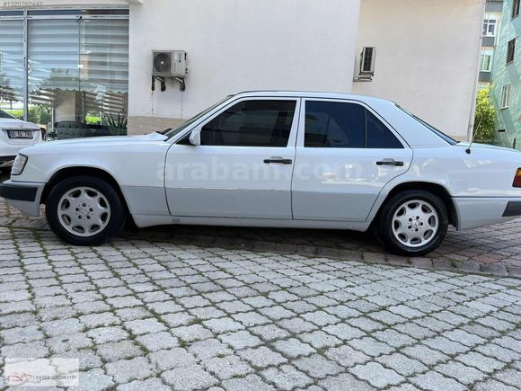 PAYER OTOMOTİV DEN HATASIZ MERCEDES 200 E 1998 TRAFİĞE ÇIKIŞLI