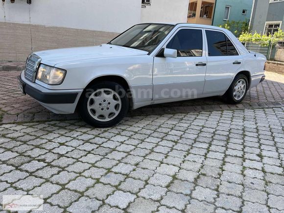 PAYER OTOMOTİV DEN HATASIZ MERCEDES 200 E 1998 TRAFİĞE ÇIKIŞLI