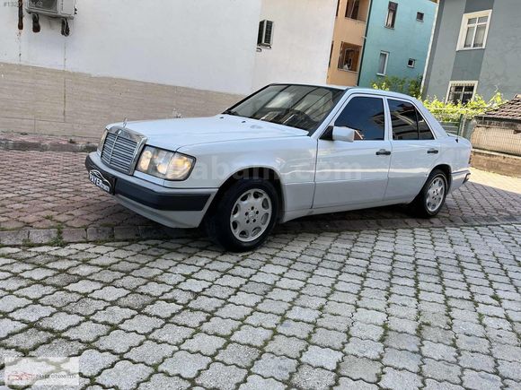 PAYER OTOMOTİV DEN HATASIZ MERCEDES 200 E 1998 TRAFİĞE ÇIKIŞLI