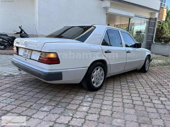 PAYER OTOMOTİV DEN HATASIZ MERCEDES 200 E 1998 TRAFİĞE ÇIKIŞLI