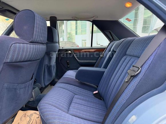 1990 MERCEDES 200 E DEĞİŞENSİZ İLK SAHİBİNDEN ORJİNAL 220.000 km