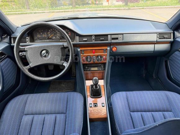 1990 MERCEDES 200 E DEĞİŞENSİZ İLK SAHİBİNDEN ORJİNAL 220.000 km