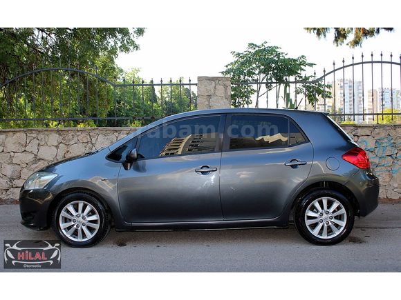 HİLAL'den 2009 Auris Elegant Dizel Otomatik