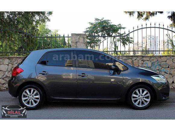 HİLAL'den 2009 Auris Elegant Dizel Otomatik