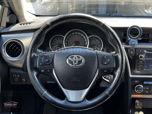 ONUR`DAN TOYOTA AURİS HATASIZ AYARINDA TERTEMİZ AİLE ARACI