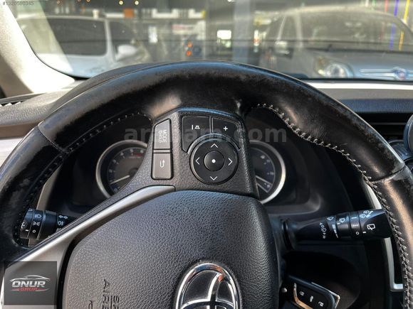 ONUR`DAN TOYOTA AURİS HATASIZ AYARINDA TERTEMİZ AİLE ARACI