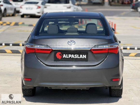 HATASIZ MAKYAJLI KASA DİZEL OTOMATİK COROLLA