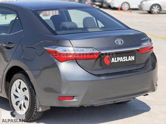 HATASIZ MAKYAJLI KASA DİZEL OTOMATİK COROLLA