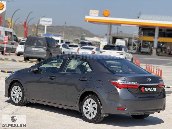 HATASIZ MAKYAJLI KASA DİZEL OTOMATİK COROLLA