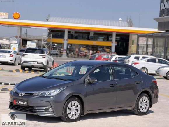 HATASIZ MAKYAJLI KASA DİZEL OTOMATİK COROLLA