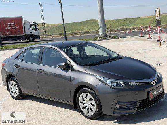 HATASIZ MAKYAJLI KASA DİZEL OTOMATİK COROLLA