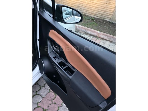 Sahibinden Toyota Yaris 1.33 Cool Skypack 2015 Model