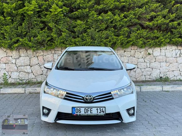 2015 COROLLA 1.4 DİZEL OTOMATİK TOUCH