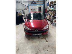 Sahibinden Peugeot 206 1.4 X-Design 2006 Model 