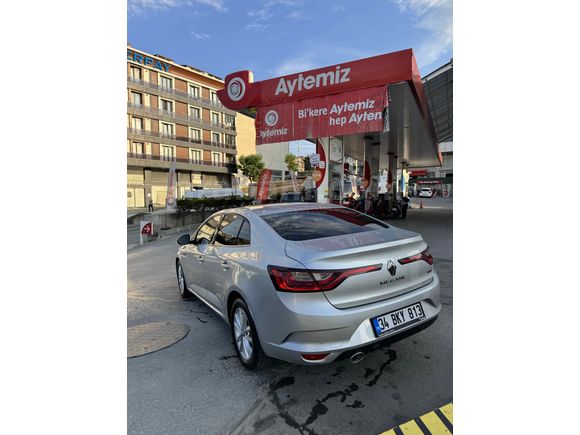 SERVİS  BAKIMLI MEGANE 4 
