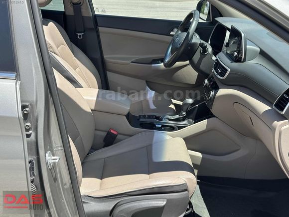 DAS AUTO,dan Tucson 1.6 CRDİ 4x4 Elite plus otomatik cam tavan