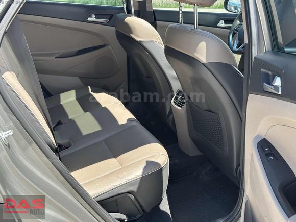DAS AUTO,dan Tucson 1.6 CRDİ 4x4 Elite plus otomatik cam tavan