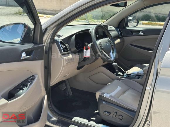 DAS AUTO,dan Tucson 1.6 CRDİ 4x4 Elite plus otomatik cam tavan