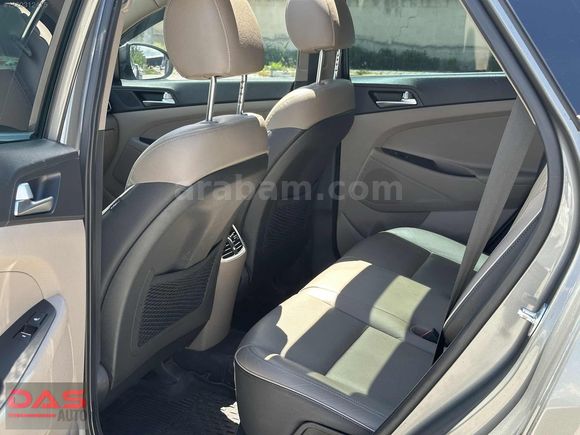 DAS AUTO,dan Tucson 1.6 CRDİ 4x4 Elite plus otomatik cam tavan