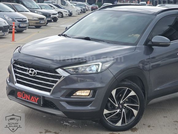 HATASIZ BOYASIZ HASAR KAYITSIZ 1.6 CRDİ TUCSON CAM GİBİ
