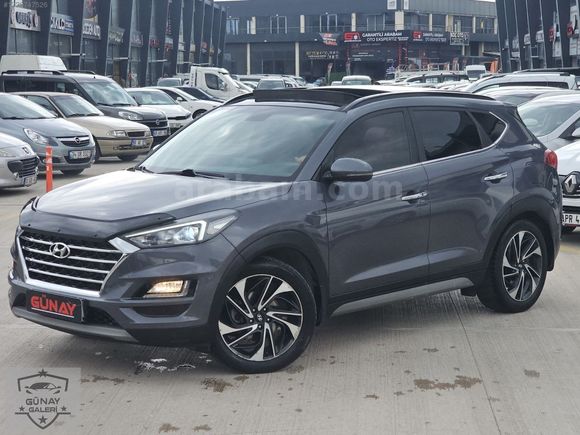 HATASIZ BOYASIZ HASAR KAYITSIZ 1.6 CRDİ TUCSON CAM GİBİ